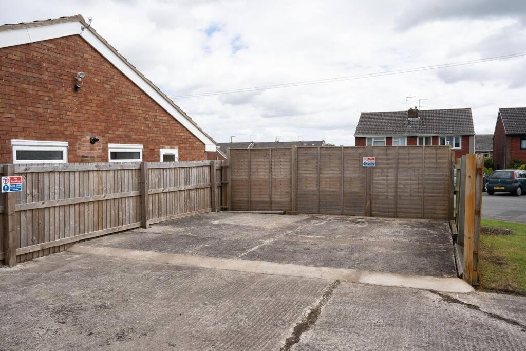 Bungalow In Keynsham Exteriér fotografie